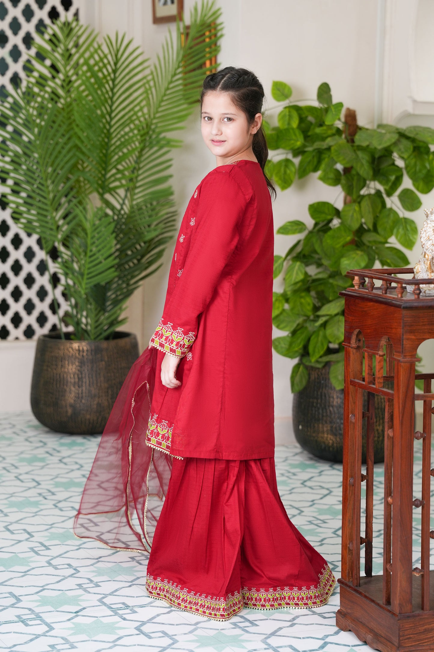 Gulab Embroidered 3 Pcs Suit