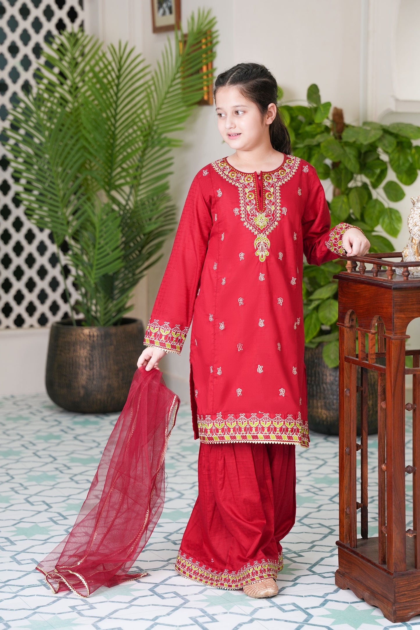 Gulab Embroidered 3 Pcs Suit